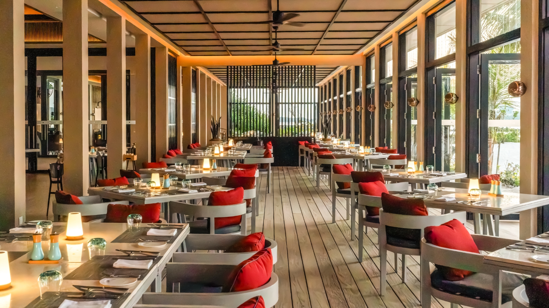 Interior of a dining area at Kuda Villingili Resort Maldives
