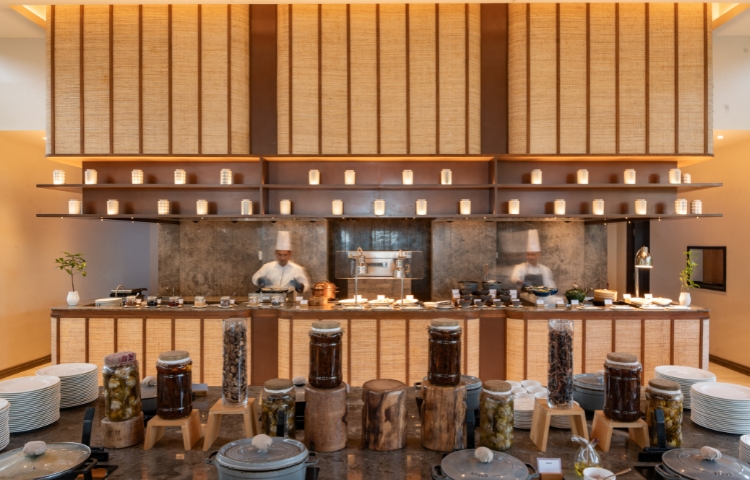 The Restaurant interior at Kuda Villingili Resort Maldives