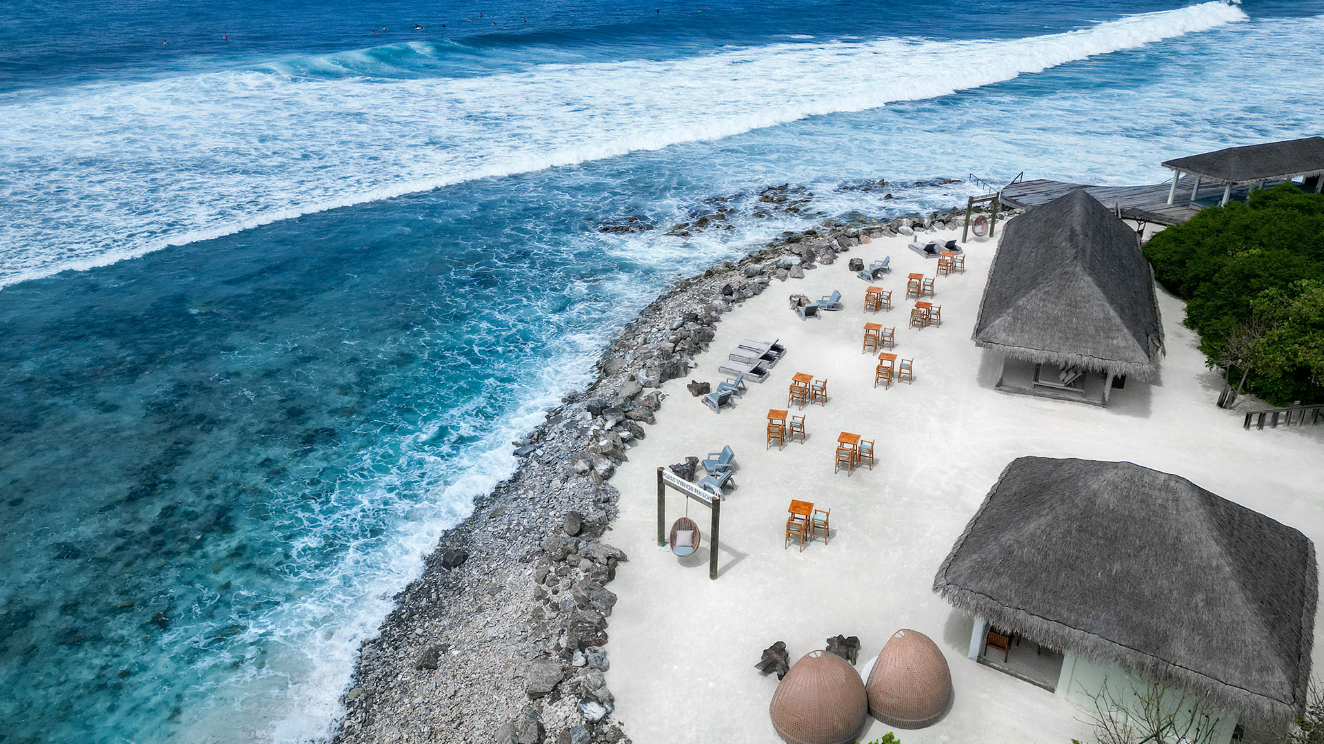 Ariel view of Kuda Villingili Resort and beach in Maldives