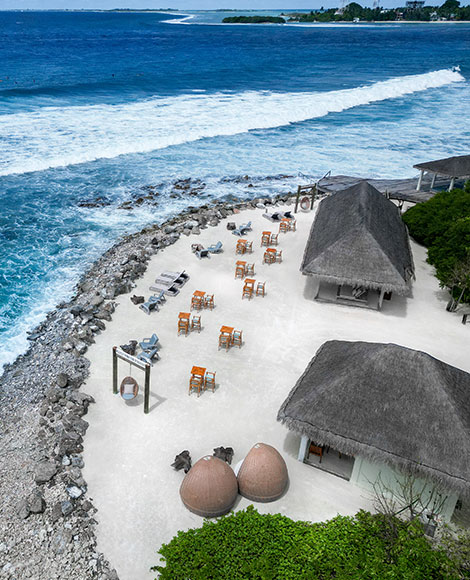 Ariel view of Kuda Villingili Resort and beach in Maldives